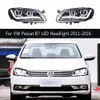 Per VW Passat B7 Gruppo faro a LED 11-16 LED Daytime Running Light Streamer dinamico Indicatore di direzione Ricambi auto