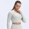 2024 LU LU LEMEN ACTING BASIC WOMNES PROPPED SEAMLESS TOP SLICK SOFT SCRUNCH ON BACK LONG SLEEVE CROP WORKOUTSシャツ