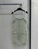 Vestidos casuales básicos Diseñador South Oil High End Ropa de mujer 2023 Otoño Fresca Chica Vacaciones Raya Slim Fit Vestido de correa de punto IDRM