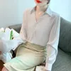 Женские блузки, модная атласная блузка с бисером, женские элегантные белые рубашки с v-образным вырезом, отложной воротник, женская одежда, офисные топы 29873