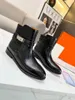 Classics Martin Boots Herbst und Winter, runde Zehenpartie aus echtem Leder, Ritterstiefel