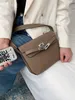 Legal Copy Deisgner 8A Bags online shop Echt leren tas voor dames met een groot gevoel van veelzijdigheid voor woon-werkverkeer onder de armen Have Real Logo