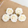 Flores decorativas 10 peças cabeças de rosas artificiais de seda branca scrapbooking para casa decoração de bolo de aniversário de casamento flor falsa de alta qualidade