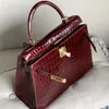 Tous les sacs fourre-tout de luxe pour femmes faits à la main crocodile estuarien 28 cm peau de crocodile véritable rouge Autres sacs pour femmes personnalisés Sac de créateur modèle spécialement personnalisé avec boîte