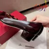 デザイナーバレエシューズフラットVara Bow Loafers Feragamosityドレスシューズ