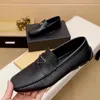 Triângulo Lo-go designer sapatos casuais tênis de moda de luxo Homens mocassins solas de borracha de couro genuíno deslizamento em 38-45 caixa