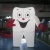 야외 활동 6m 20 피트 키가 큰 거대한 거대한 팽창 식 치기 칫솔 LED 가벼운 흰색 치과 용 맨 풍선 치과 의사 광고 홍보