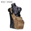 Borse da trekking Zaino militare grande a tracolla Borsa a tracolla tattica EDC Molle Army Pettorale Impermeabile da campeggio all'aperto Trekking Camera Pack YQ240129