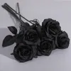 装飾的な花5PCSシミュレートされた黒いバラ人工テーブルルームパーティーDIYホームデコレーションハロウィーンブーケの装飾