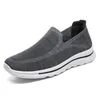 2024 Black Gray Oreo Mens Runneakers أحذية أحذية تنفسية للرجال بحجم 36-44 يورو