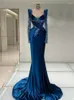 Party Dresses Smileven Blue Saudi Arabia Mermaid Evening Long Sleeve Beading Crystal Velvet Prom Dress Modern 2024