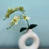 Dekorativa blommor 9 huvuden 3D -tryckning Latex Butterfly Orchid med blad Artificial Flower Real Touch Fake växt för hembröllopsfest