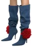 Botas 2023 denim joelho botas altas flor vermelha embelezado joelho botas altas dedo do pé apontado deslizamento-on moda feminina sapatos jeans 43l2401