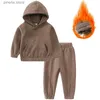 Kledingsets 0-6 jaar kinderkleding herfst en winter nieuwe kinderfleece set met lange mouwen baby trui met capuchon sport tweedelige set