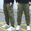 Byxor Spring Autumn Teens Pants For Boy Army Green Big Pocket Boys Jeans Children's Elastic midjejoggare Last 8 12 år