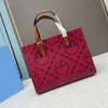 le borse tote Borsa sottobraccio di lusso in vera pelle Borsa di design Borsa a tracolla di moda Marchio di lusso Borsa da donna classica opaca Nuova borsa shopping jacquard di due dimensioni