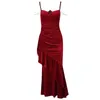 Abiti casual Abito natalizio in velluto rosso Donna Elegante centro commerciale Goth Fairy Grunge Spaghetti Strap Rose Patchwork Tromba Partywear