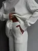 REALEFT automne hiver 2 pièces blanc femmes ensembles tricoté survêtement pull à col roulé et pantalon de Jogging droit costumes 240119
