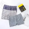 Underpants Mid ascese i pantaloni piatti da uomo senza soluzione di continuità senza traccia di poliestere traspirante per sport comodi a quattro biancheria intima all'angolo