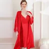 女性用スリープウェア信頼できる品質レースデザインピュアシルクパジャマセットセクシーな夜のドレス女性のための豪華なローブ