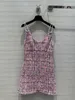 Podstawowe sukienki zwykłe projektant Nanyou High End Women's 2023 Autumn Pachnące Pachnące Seksowna pikantna dziewczyna z dzianiny A-line Pearl Sling Sukienka VWP9