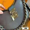 Borsa a tracolla da donna firmata Borsa ad anello Borsa a tracolla con catena di croissant Totes