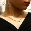 Collares Duoying Nombre Collar Cabina de la placa de identificación para mujeres Cabina de circonía de piedra Carta colgante para mujeres Collar personalizado