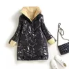 アストリッド冬ジャケットの女性コントラストカラー防水生地とキャップデザイン厚い綿服暖かい女性パーカーAM-2090 201124