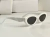 Gafas de sol ovaladas con forma de ojo de gato 26Z Marco blanco Lentes de color gris oscuro Gafas de sol de diseñador para mujer Sombras Sunnies Gafas de sol UV400 Gafas con caja