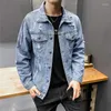 Kurtki męskie Blue Denim Jacket 2024 Spring Men Hip Hop Slim Fit Cowboy Male Cotton Streetwear Ripped Oresy Owezyjne płaszcze M-4xl