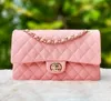 トップキャビアキルティングレザーボーイデザイナーSellonduxuryshandbag Crossbody Tote Bag Fashion Clutch Womens Pink Black Bag Mans化粧品財布メイクアップバッグ
