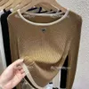 女性のTシャツセーターセーターセーター編み2023Autumn冬Oネック長袖のゆるいピース