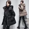 Trench da donna 2024 Inverno Piumino di media lunghezza in cotone Cappotto antivento con cappuccio e coulisse in vita Elegante e casual Grigio sciolto