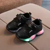 Child Sport Shoes Spring Luminous Fashion Breathable Kids Boys Net Shoes Girls LED Sneakers with Light Running Shoes Zapatillas 240122