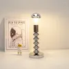 Tafellampen Retro Nordic LED-bureaulamp voor slaapkamer Nachtkastje Bar Koreaanse Ins-stijl Decor Vintage nachtlampje Plug-in Bauhaus