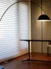 Lampade da terra Lampada da terra nordica moderna e minimalista luce di lusso soggiorno lampada da pesca camera da letto divano di design creativo lampada da tavolo verticale YQ240130