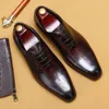 Haute qualité hommes Oxford chaussures noir marron en cuir véritable sculpture à lacets bureau d'affaires pointe pointue chaussure habillée pour hommes