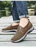 Designerska swoboda platforma krok na buty dla osób starszych w średnim wieku mężczyzna Pracuje energiczne spacery jesień wygodne zużycie miękkie buty taty