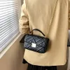 Shoulder Bags French Fashion All-match Chain Lock Handbag Female 2021 Designer Embroidery Thread Ladies Cross Body Bag Trendy Blac283C