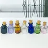 Jgnxu – Mini bouteilles en verre avec bouchons, petits pots rectangulaires, pendentifs mignons, flacons cadeaux mélangés, 7 couleurs, DIY