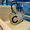 Bolsa Cesta Moda Feminina Bolsa de Ombro 41cm Couro Diamante Padrão Grande Logotipo Bolsa de Luxo Bolsa de Viagem Bolsa de Aeroporto Bolsa para Axilas Bolsas de Maquiagem Bolsas de Compras de Grande Capacidade