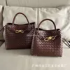 디자이너 Highend Ladies Bags 클래식 카세트 보테 가스 가방 새로운 수제 짠 토트 가죽 베네타 대용량 싱글 어깨 크로스 바디 Andiamo Sam IY51