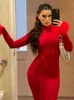 Temel Sıradan Elbiseler Şifreleme Tüyler Uzun Kollu Maksi Elbise Zarif Kadınlar Seksi Sırtsız Kırmızı Elbise Parti Elbisesi J240130
