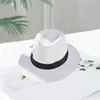 Chapeaux à large bord Chapeau de plage à la mode Léger Cadeau mince Cowboy Fedora Paille Anti-UV