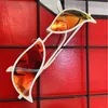 Party Supplies Donquixote Doflamingo Brille Cosplay Anime PVC Sonnenbrille Lustiges Weihnachtsgeschenk Requisiten für Frauen Männer