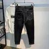 Jeans Designer Men's Black Printed Jeans Men's Trendy 2024 Summer New Ins Korean Version Trslim Fitting Small Leg Pants For Men LYU