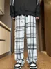 Pantaloni da uomo scozzesi da uomo stile americano High Street Fashion pantaloni semplici autunno tutto-fiammifero Harajuku giovanile a figura intera