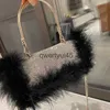 Bolsas de ombro Primavera Messenger Bag Mulheres Designer de luxo e bolsas e carteiras 2023 Novo em PU Diamond Design Fake Fur Trim Fasion Evening Bagqwertyui45