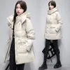 Trench da donna 2024 Inverno Piumino di media lunghezza in cotone Cappotto antivento con cappuccio e coulisse in vita Elegante e casual Grigio sciolto