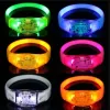 Partygeschenke Silikon klanggesteuertes LED-Lichtarmband Aktivierter Glow Flash Armreif Armband Geschenk Hochzeit Halloween Weihnachten FY8643 0130